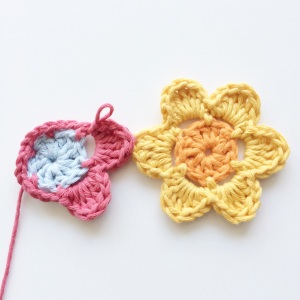 Easy Peasy Flowers - Join as you go in 1 petal